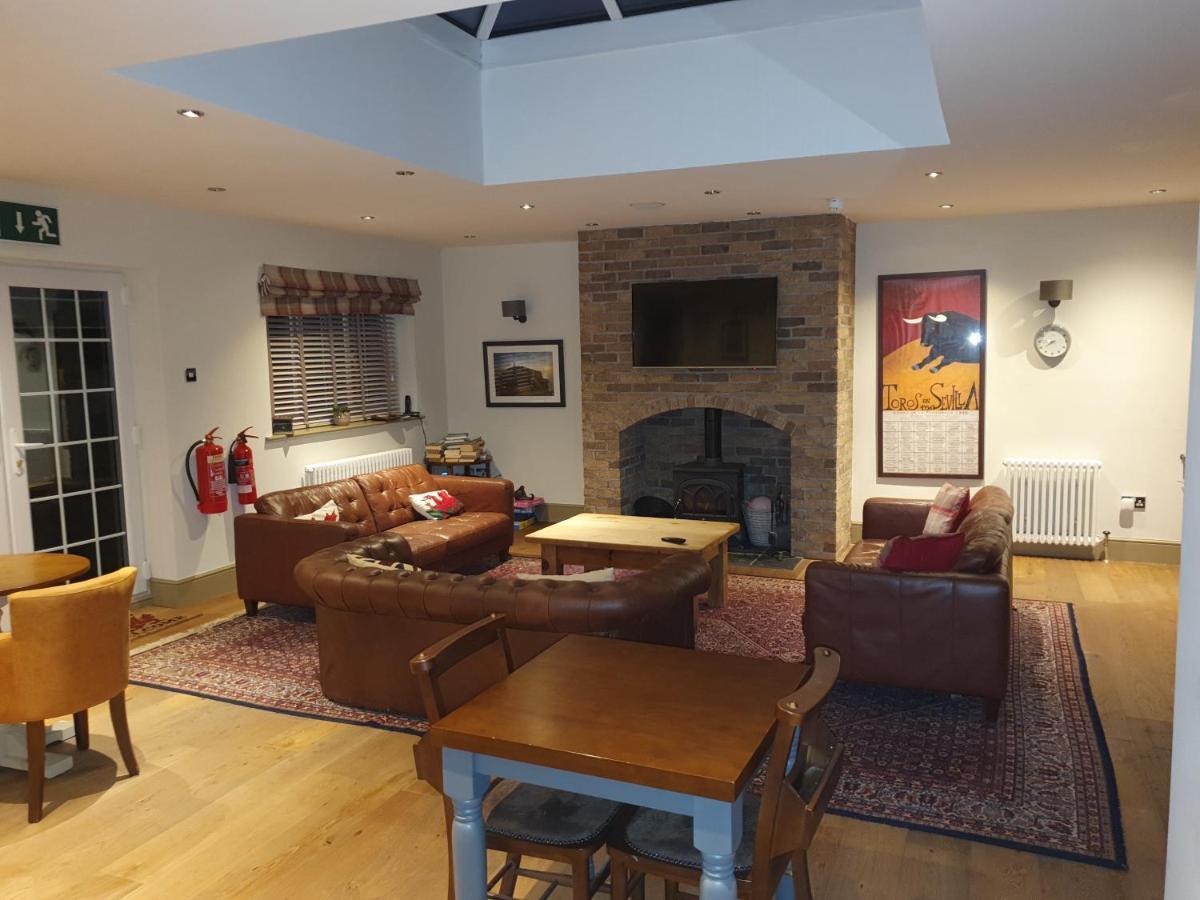 Leafy Lane Guesthouse Amlwch Bagian luar foto