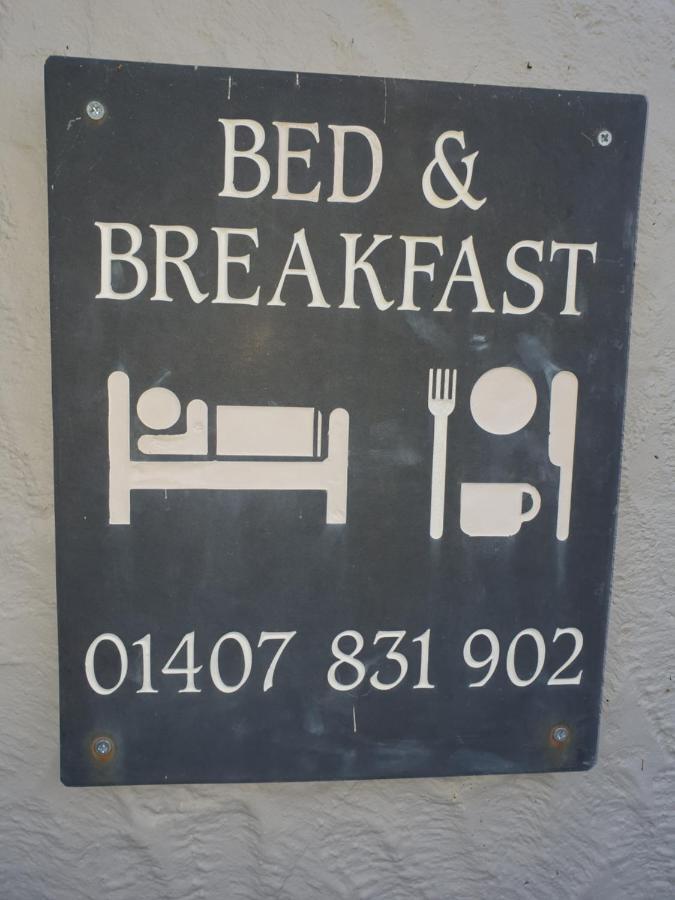 Leafy Lane Guesthouse Amlwch Bagian luar foto